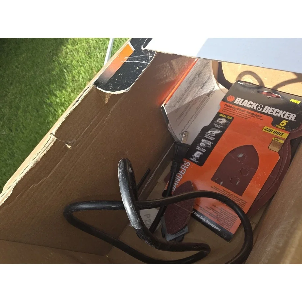 Black & Decker Cyclone 4-in-1 Multi Sander with 18 Accessories